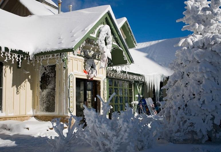 Inn at Snowshoe Eksteriør bilde